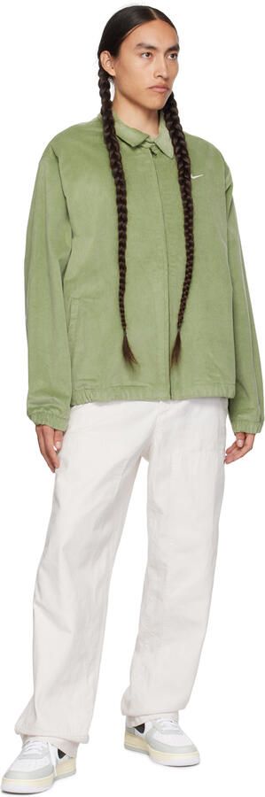 Nike Green Air Force 1 '07 LV8 Sneakers - Picture 4