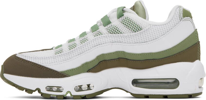 Nike Green & White Air Max 95 Sneakers - Picture 3