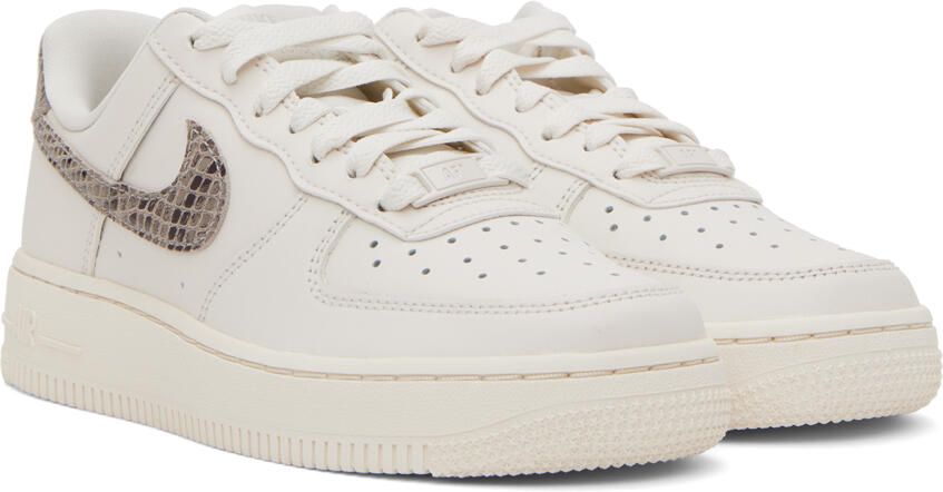 Nike White Air Force 1 '07 Sneakers - Picture 2