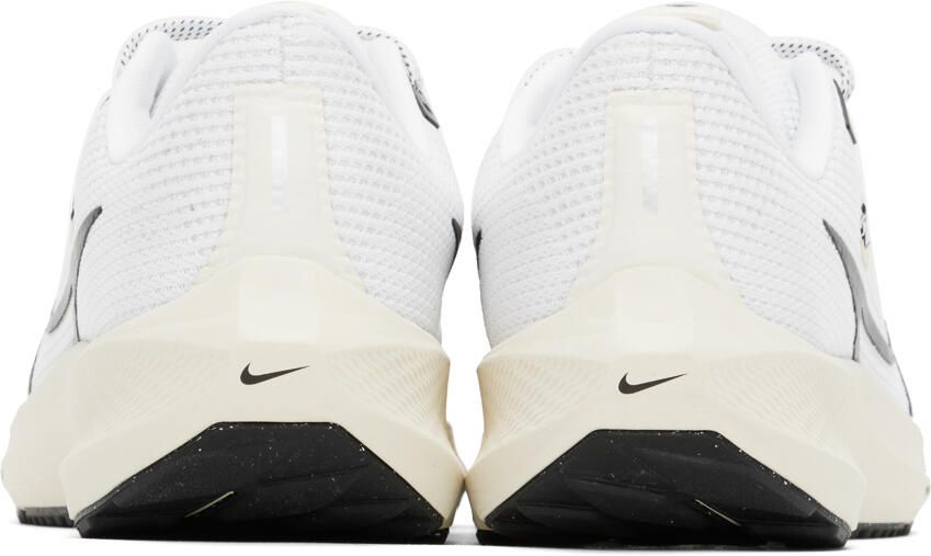 Nike White & Black Pegasus 40 Sneakers