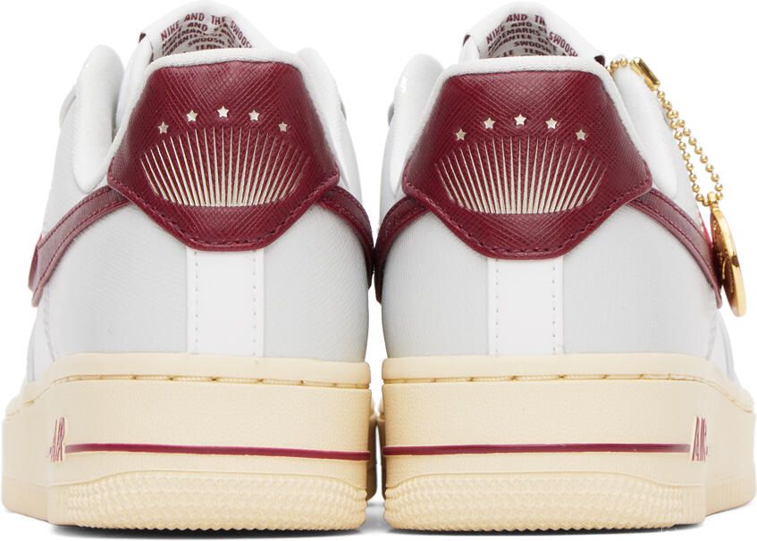 Nike White & Gray Air Force 1 '07 SE Sneakers