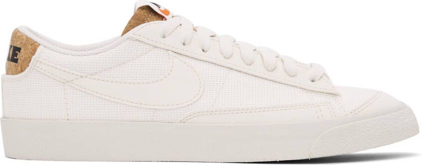 Nike Off-White Blazer Low '77 Sneakers - Picture 2