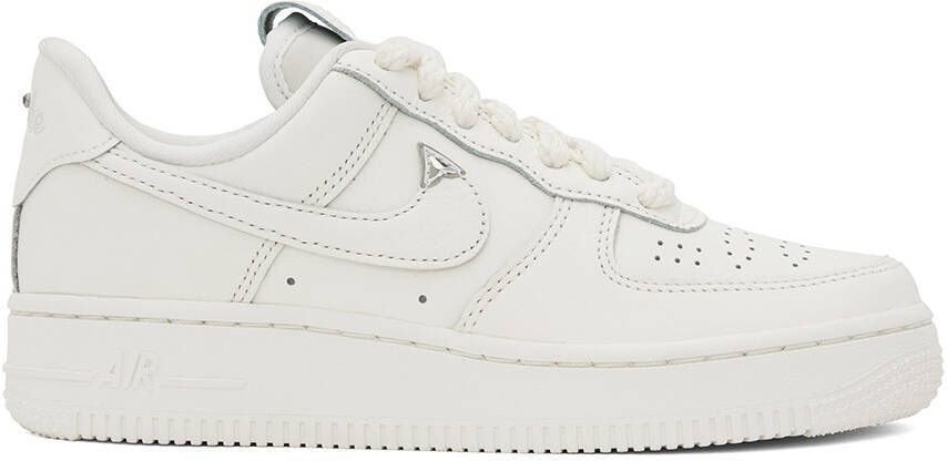 Nike White Air Force 1 '07 LV8 Sneakers - Picture 5
