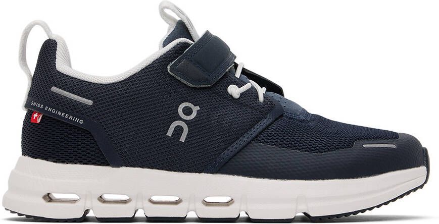 On Kids Navy Cloud Play Little Kids Sneakers - Picture 4