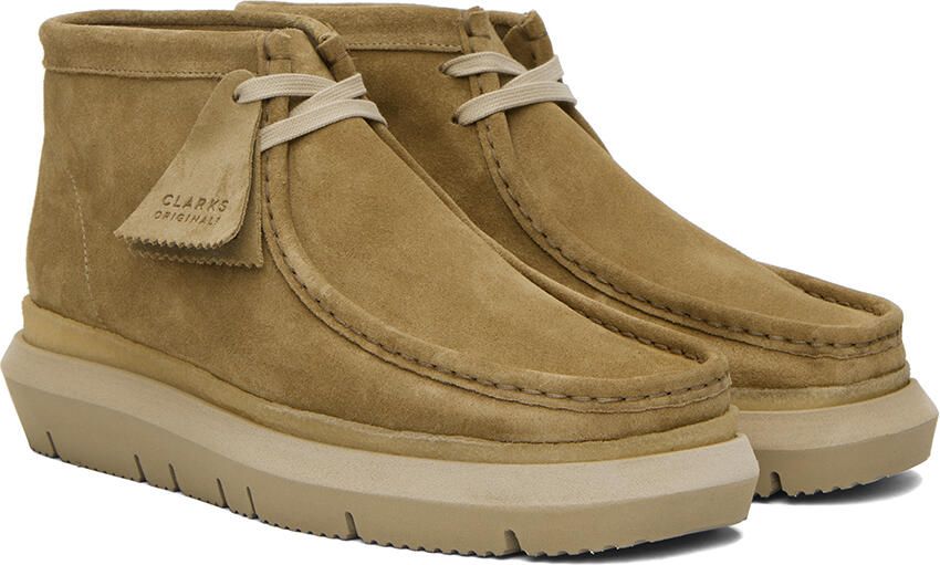 Sacai Beige Clarks Originals Edition Hybrid Wallabee Desert Boots - Picture 2