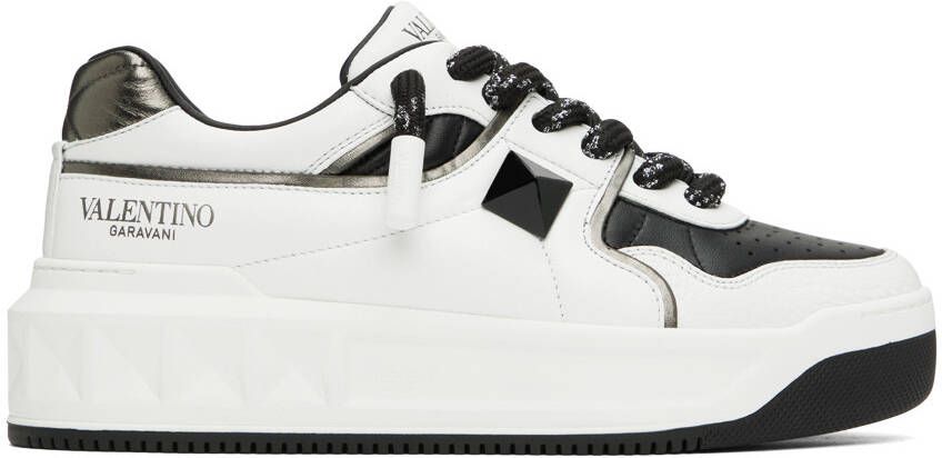 Valentino Garavani Black & White One Stud Sneakers - Picture 5