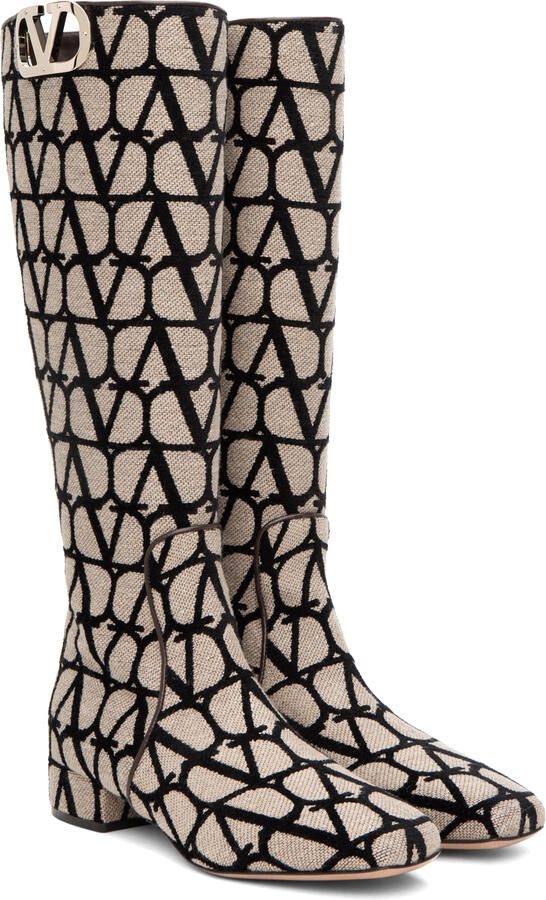 Valentino Garavani Beige VLogo 30 Boots - Picture 2