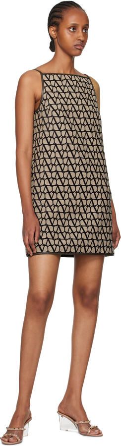 Valentino Garavani Pink Rockstud Skin Heeled Sandals - Picture 4