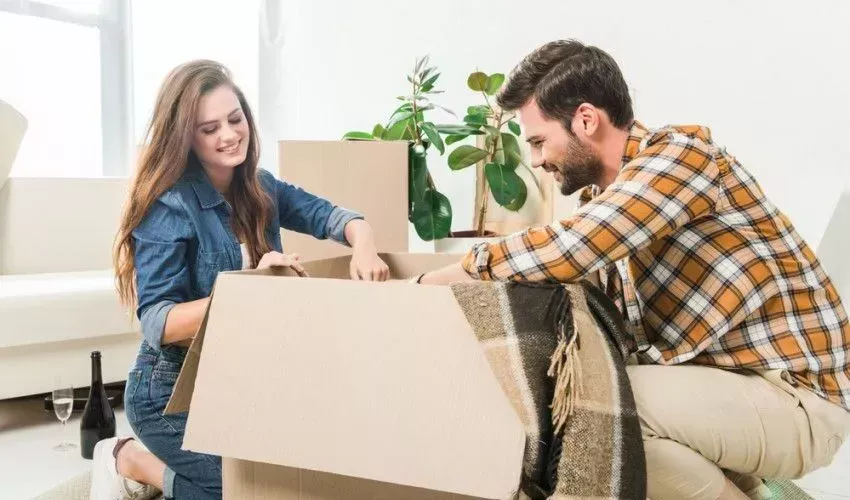 Useful tips for moving clothes and accessories