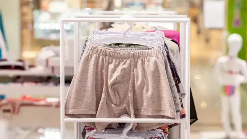 What underwear is available for men?